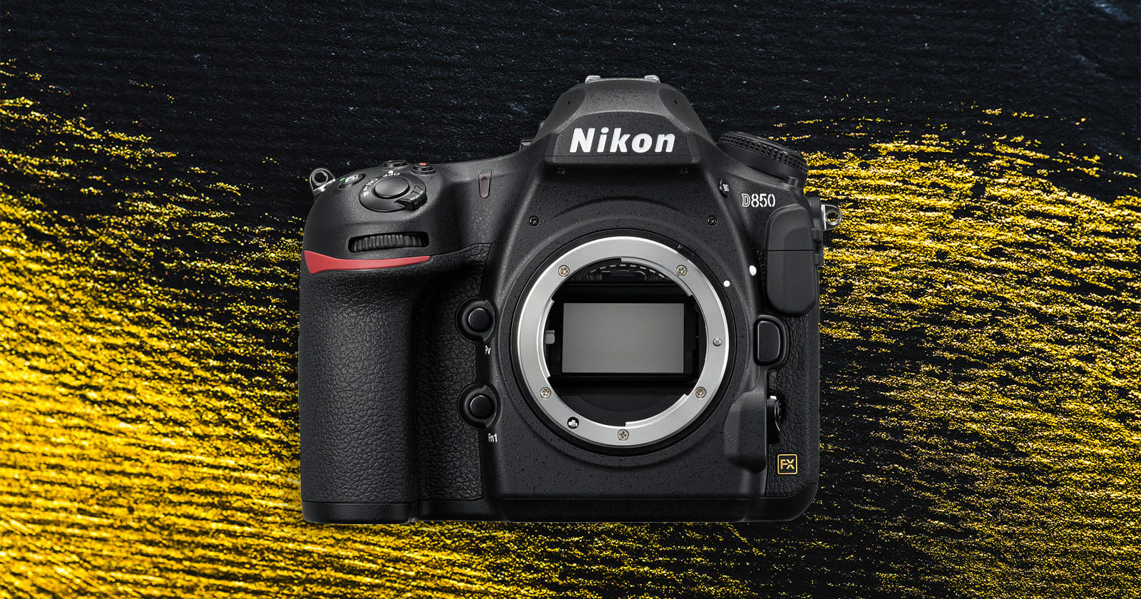 As New DSLR Sales Plummet, the Used DSLR Market Is Thriving