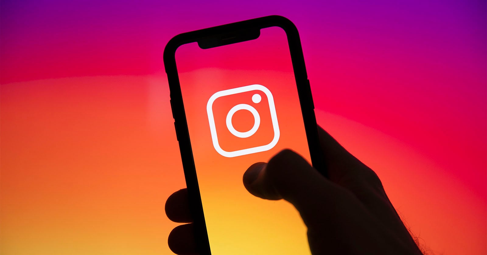 Facebook and Instagram Experiencing Widespread Outage