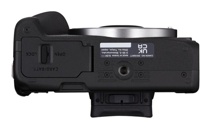 EOS R50
