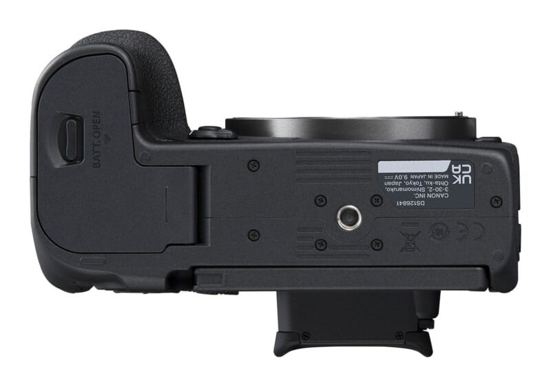 EOS R7