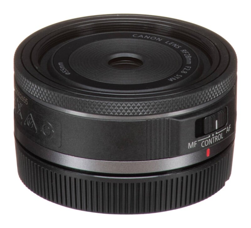 RF 28mm f/2.8 STM