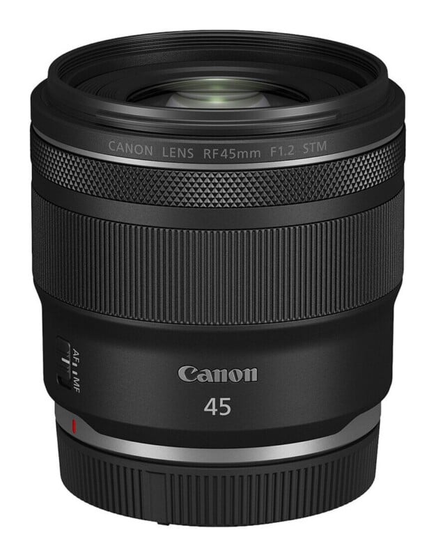 RF 45mm f/1.2 STM