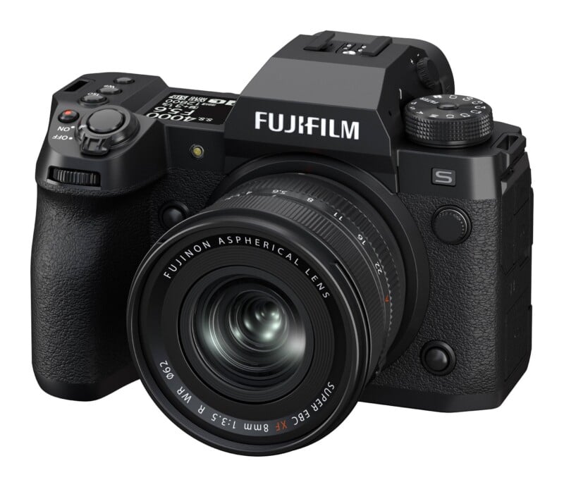 XF 8mm f/3.5 R WR