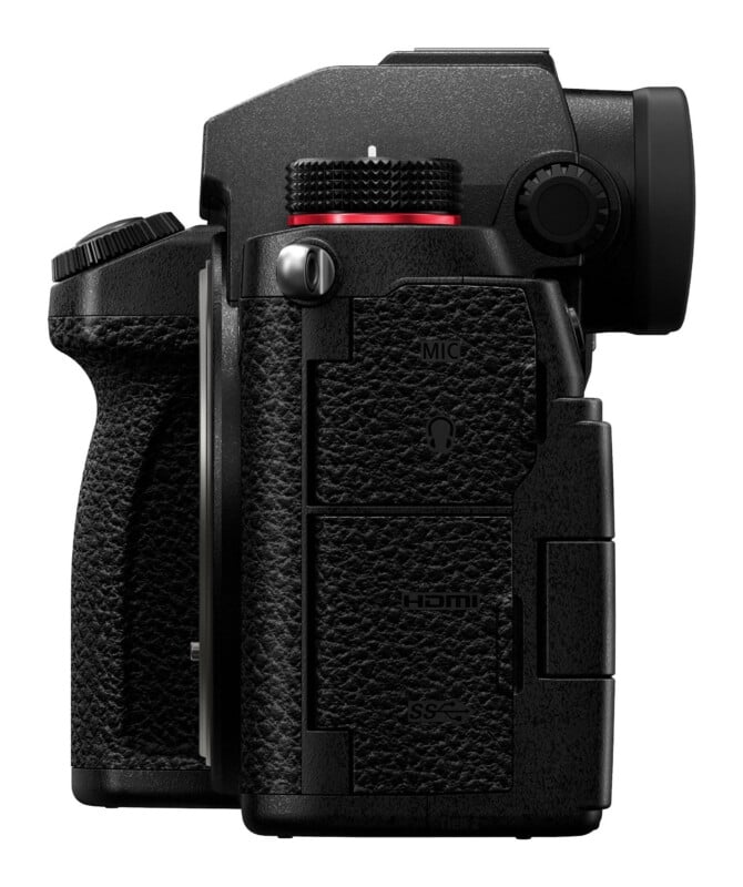 Lumix DC-S5
