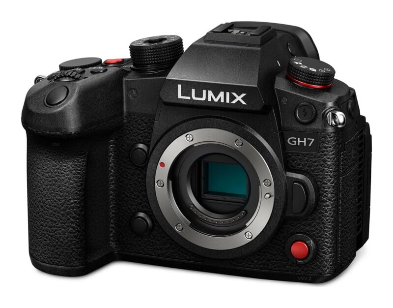 LUMIX GH7