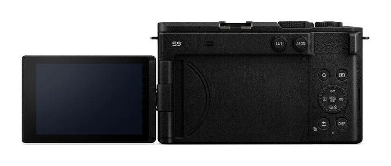 Lumix S9