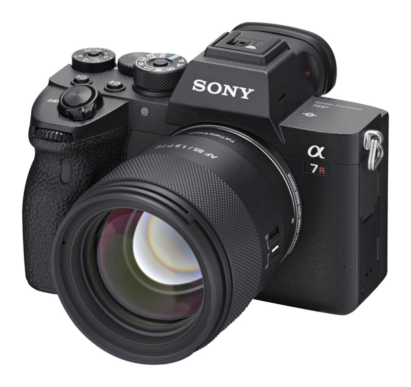AF 85mm f/1.8 P FE