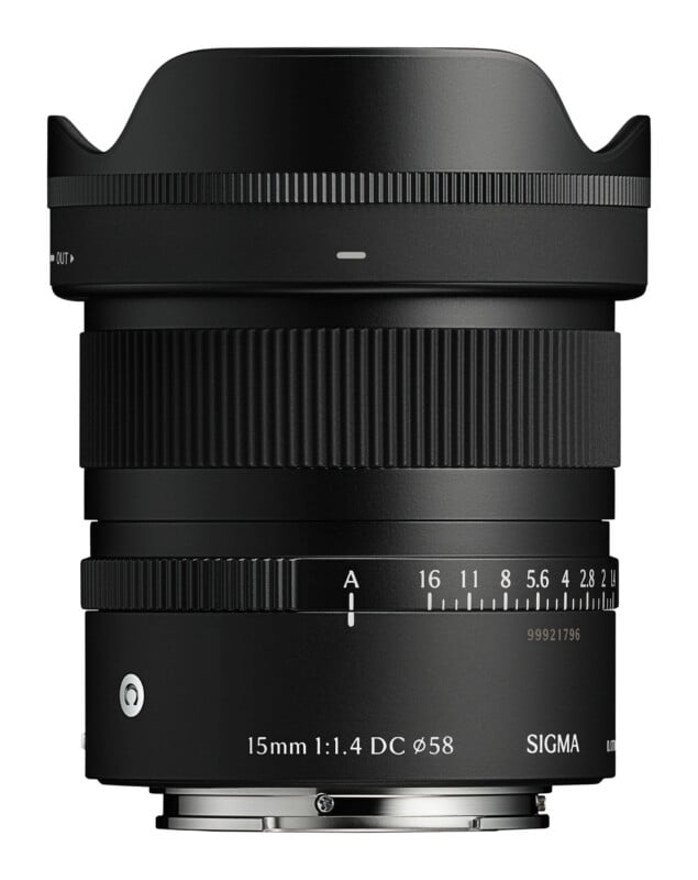 15mm f/1.4 DC Contemporary