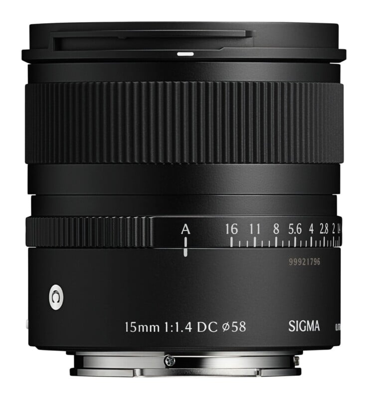15mm f/1.4 DC Contemporary
