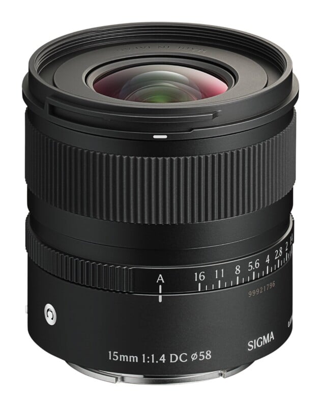 15mm f/1.4 DC Contemporary