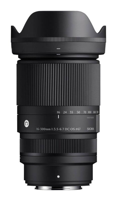 16-300mm f/3.5-6.7 DC OS Contemporary