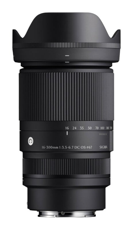 16-300mm f/3.5-6.7 DC OS Contemporary