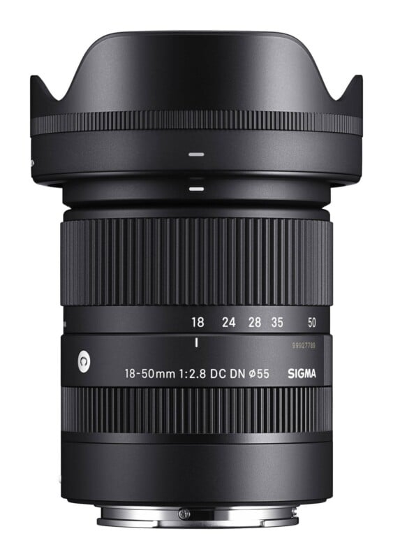 18-50mm f/2.8 DC DN Contemporary