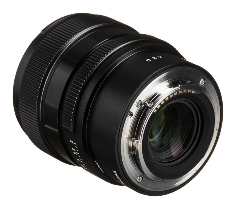 20mm f/2 DG DN Contemporary