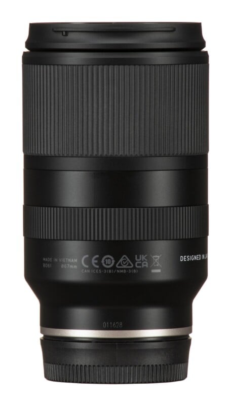 18-300mm f/3.5-6.3 Di III-A VC VXD