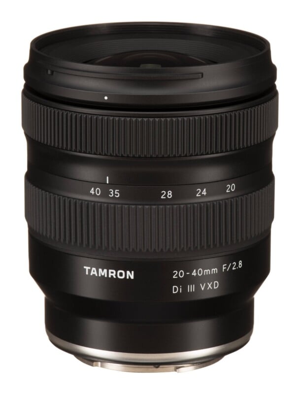 20-40mm f/2.8 Di III VXD