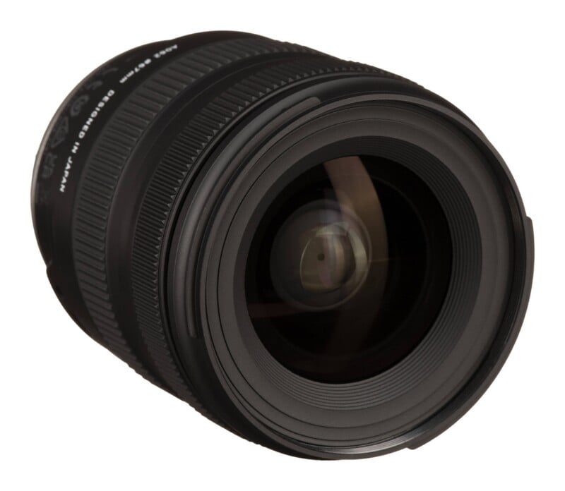20-40mm f/2.8 Di III VXD