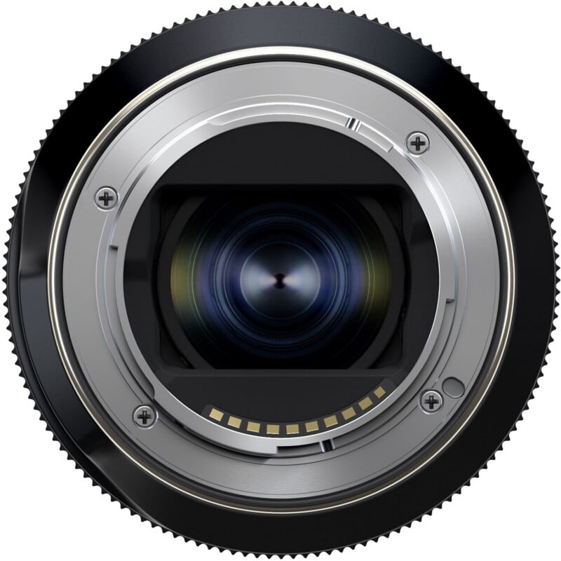 25-200mm f/2.8-5.6 Di III VXD G2