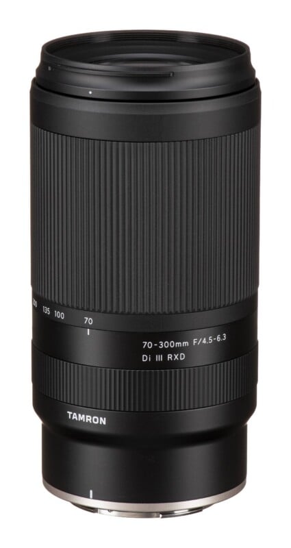 70-300mm f/4.5-6.3 Di III RXD