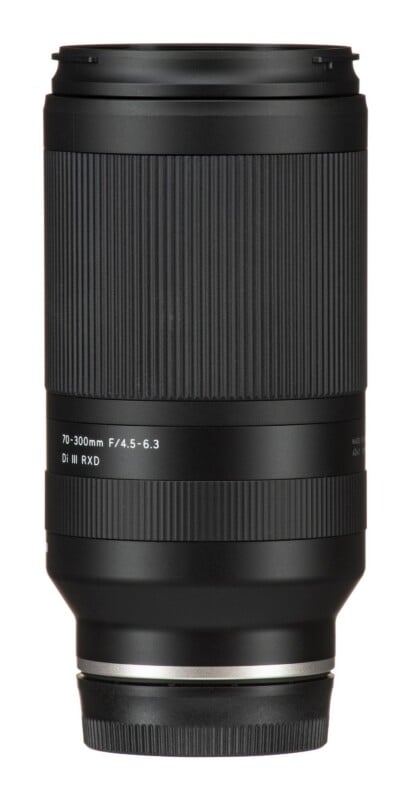 70-300mm f/4.5-6.3 Di III RXD
