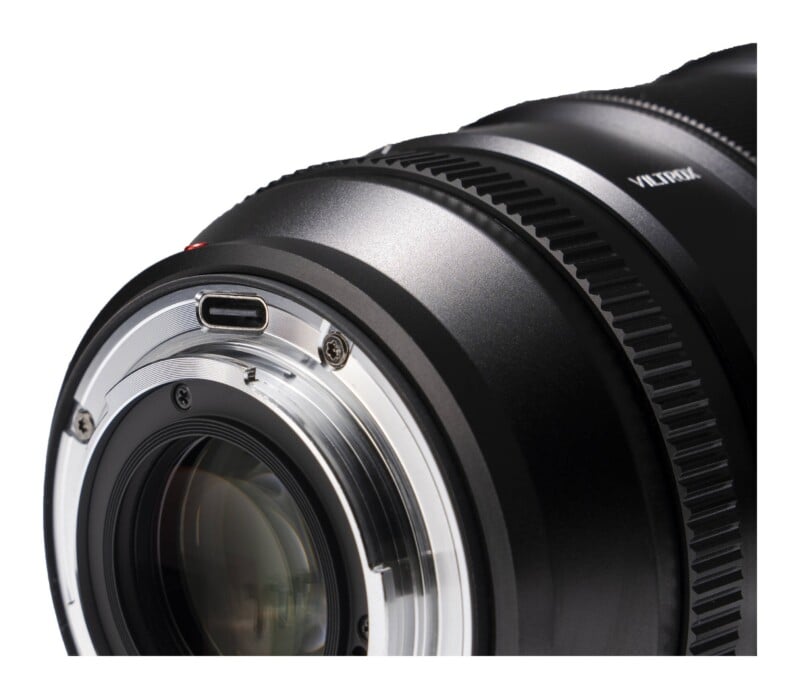 75mm f/1.2 AF