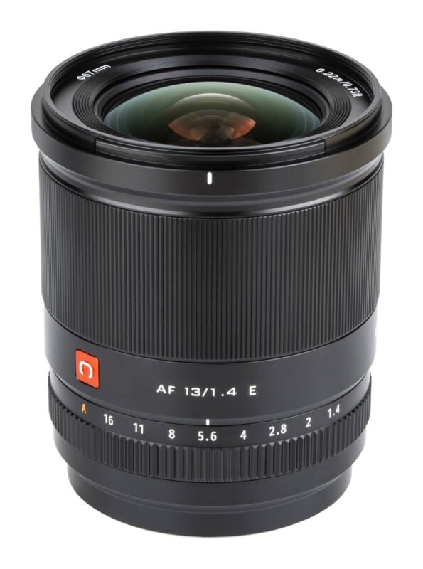 AF 13mm f/1.4