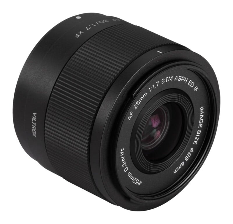 AF 25mm f/1.7 Air