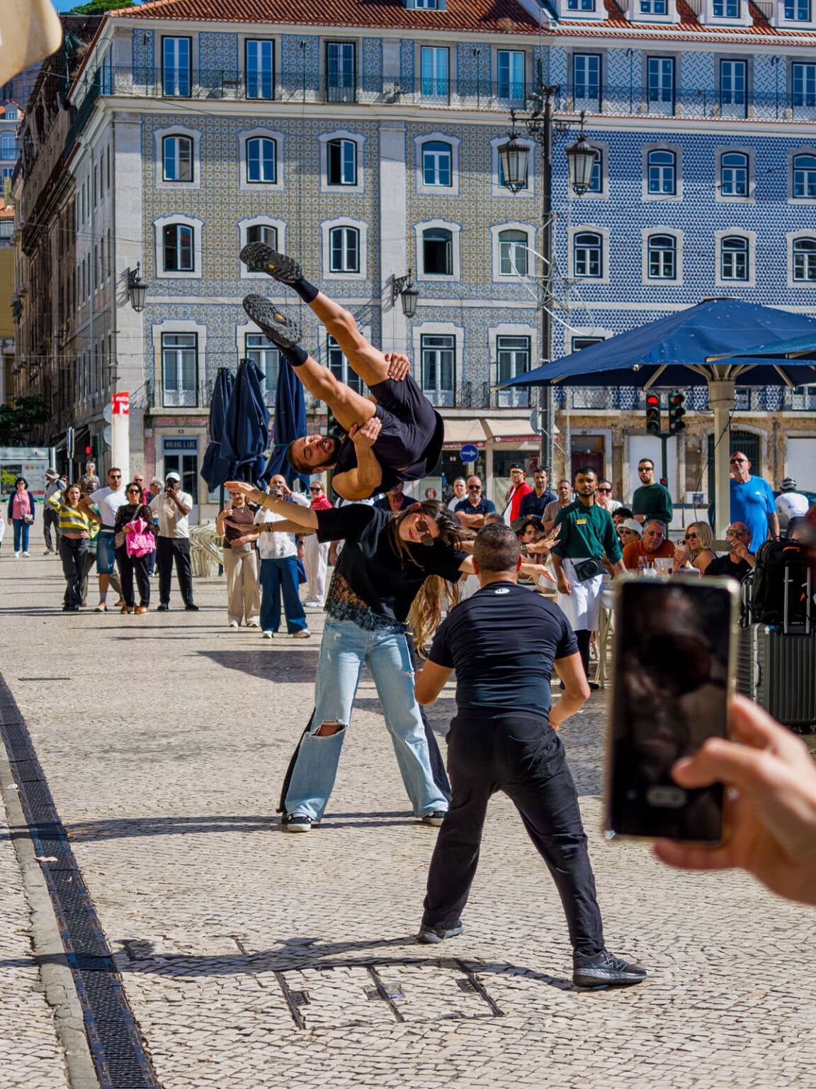 Oppo Find X10 Pro Max Review: The Incredible Triple 200MP Cameras Are ...