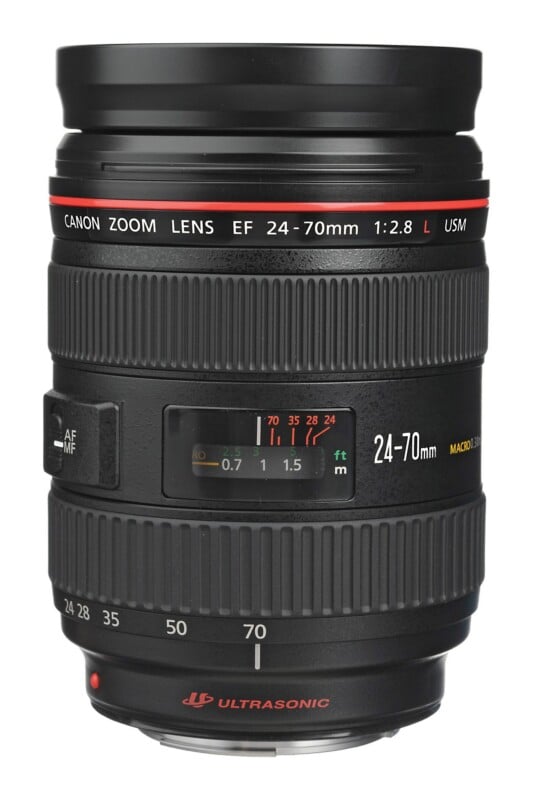 EF 24-70mm f/2.8L USM