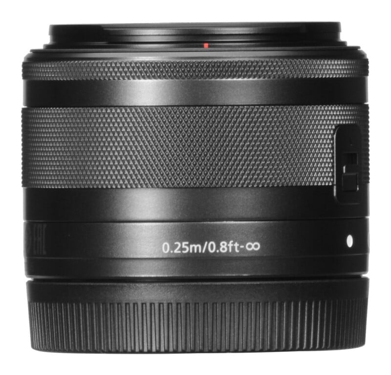EF-M 15-45mm f/3.5-6.3 IS STM
