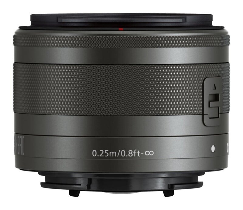 EF-M 15-45mm f/3.5-6.3 IS STM