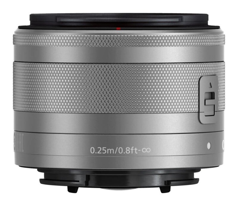 EF-M 15-45mm f/3.5-6.3 IS STM
