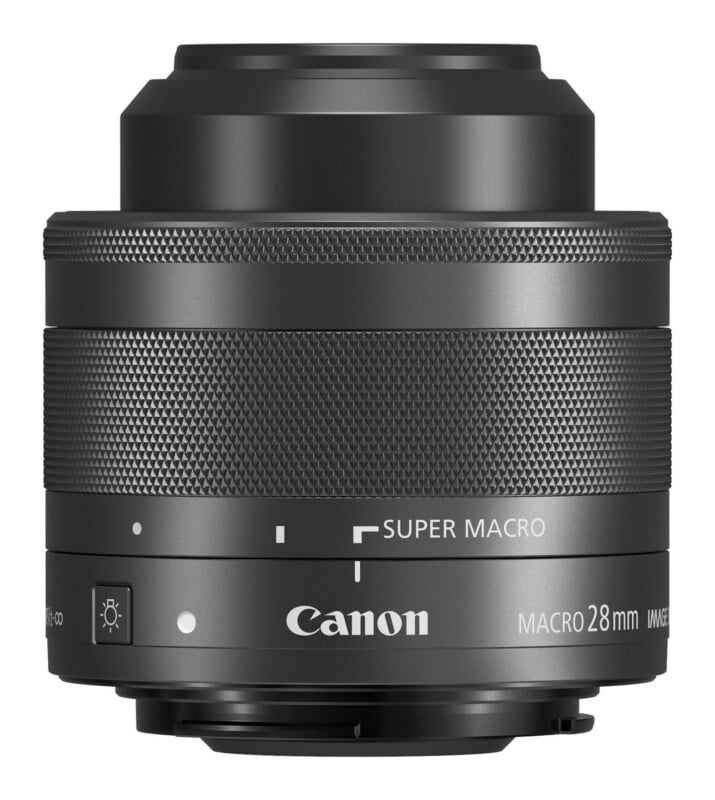 EF-M 28mm f/3.5 Macro IS STM