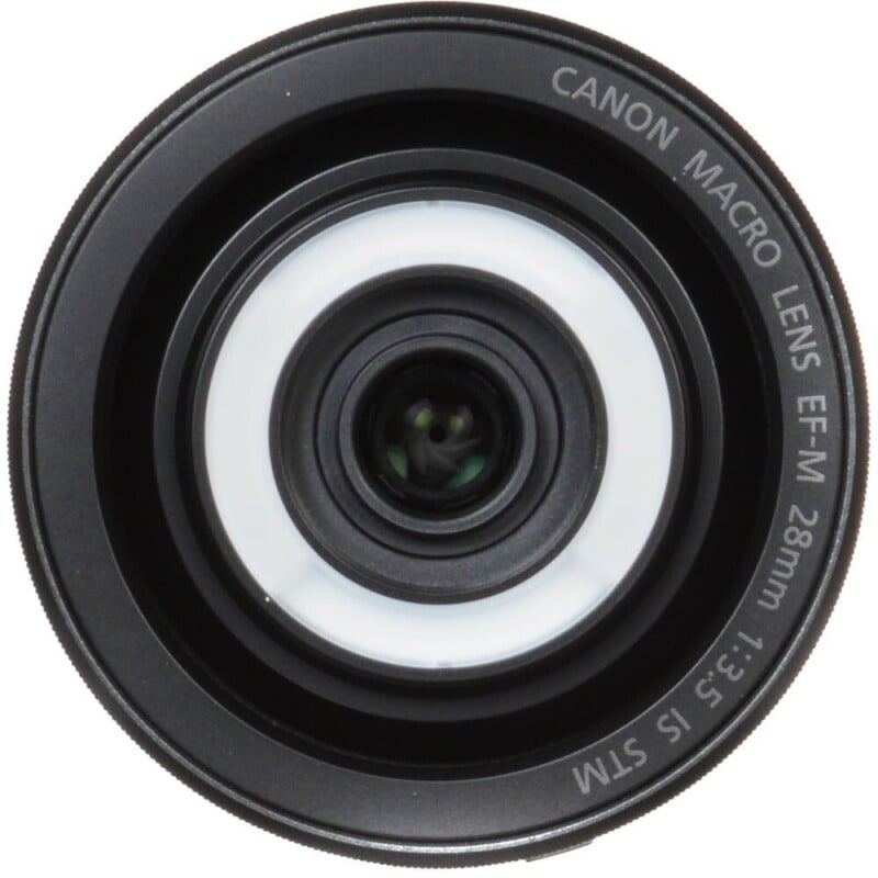 EF-M 28mm f/3.5 Macro IS STM