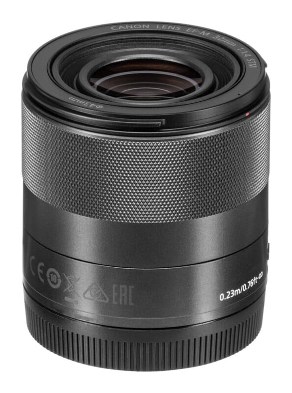 EF-M 32mm f/1.4 STM