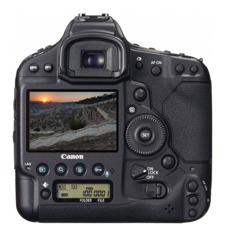 EOS-1D X