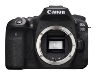 EOS 90D