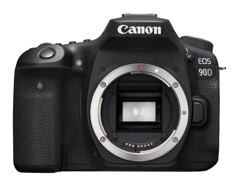 EOS 90D