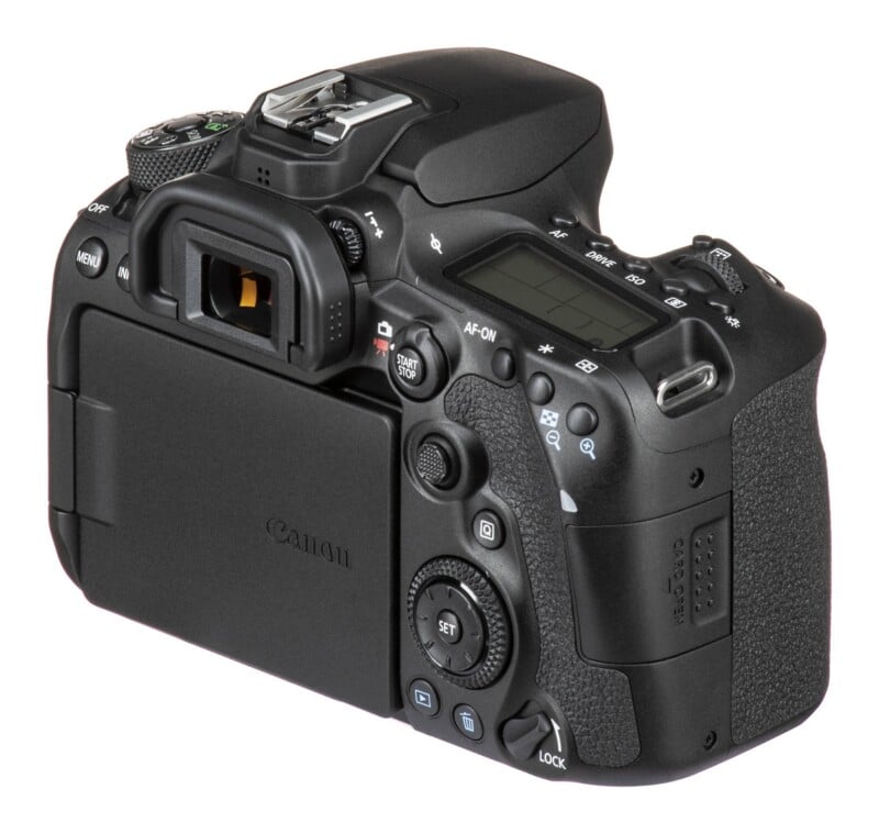 EOS 90D