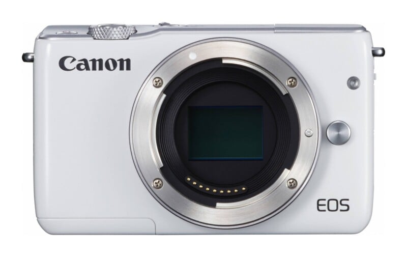 EOS M10