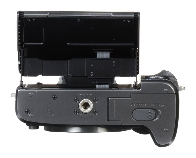 EOS M5