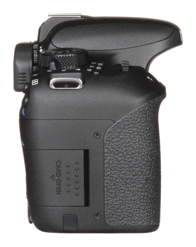 EOS Rebel T7i (800D)