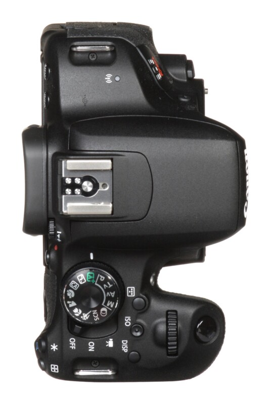 EOS Rebel T7i (800D)