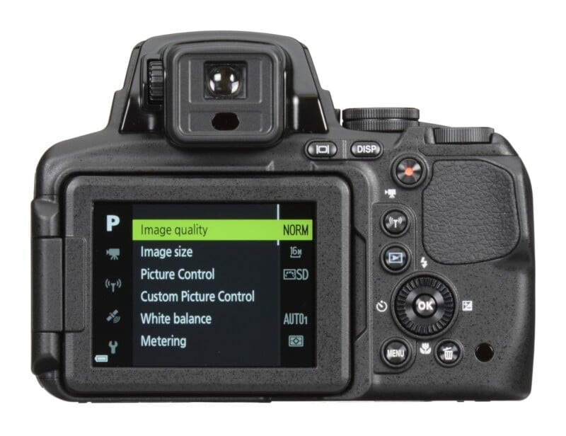 Coolpix P900