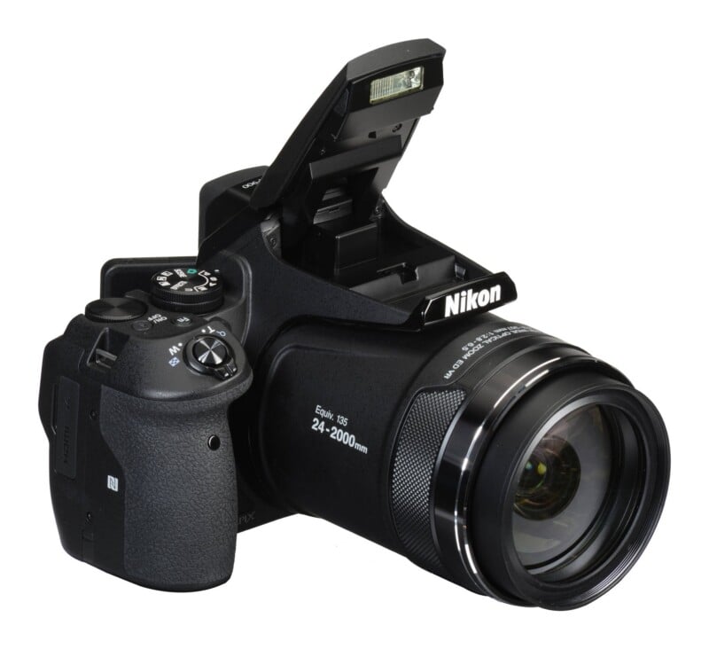 Coolpix P900