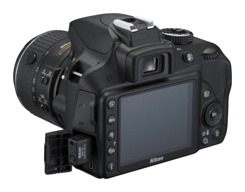 D3300