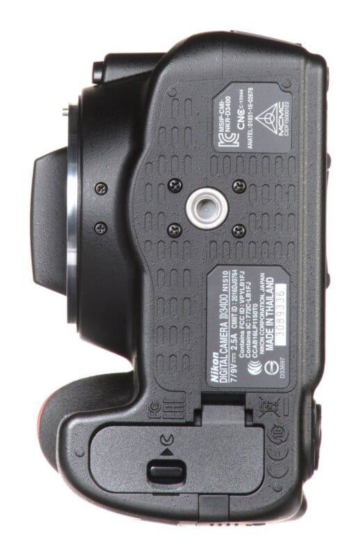 D3400