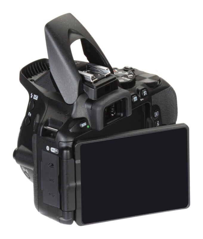 D5600