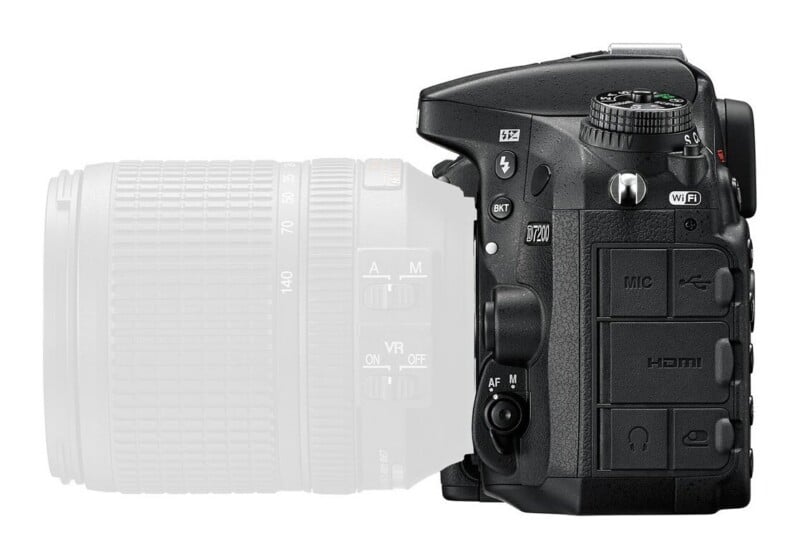 D7200