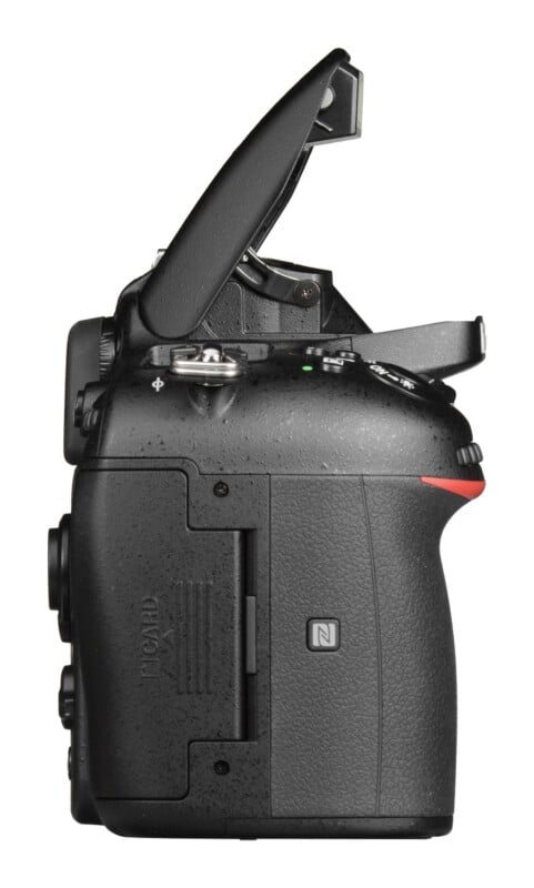 D7200